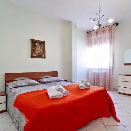 Locazione Turistica Cloe Holiday home *